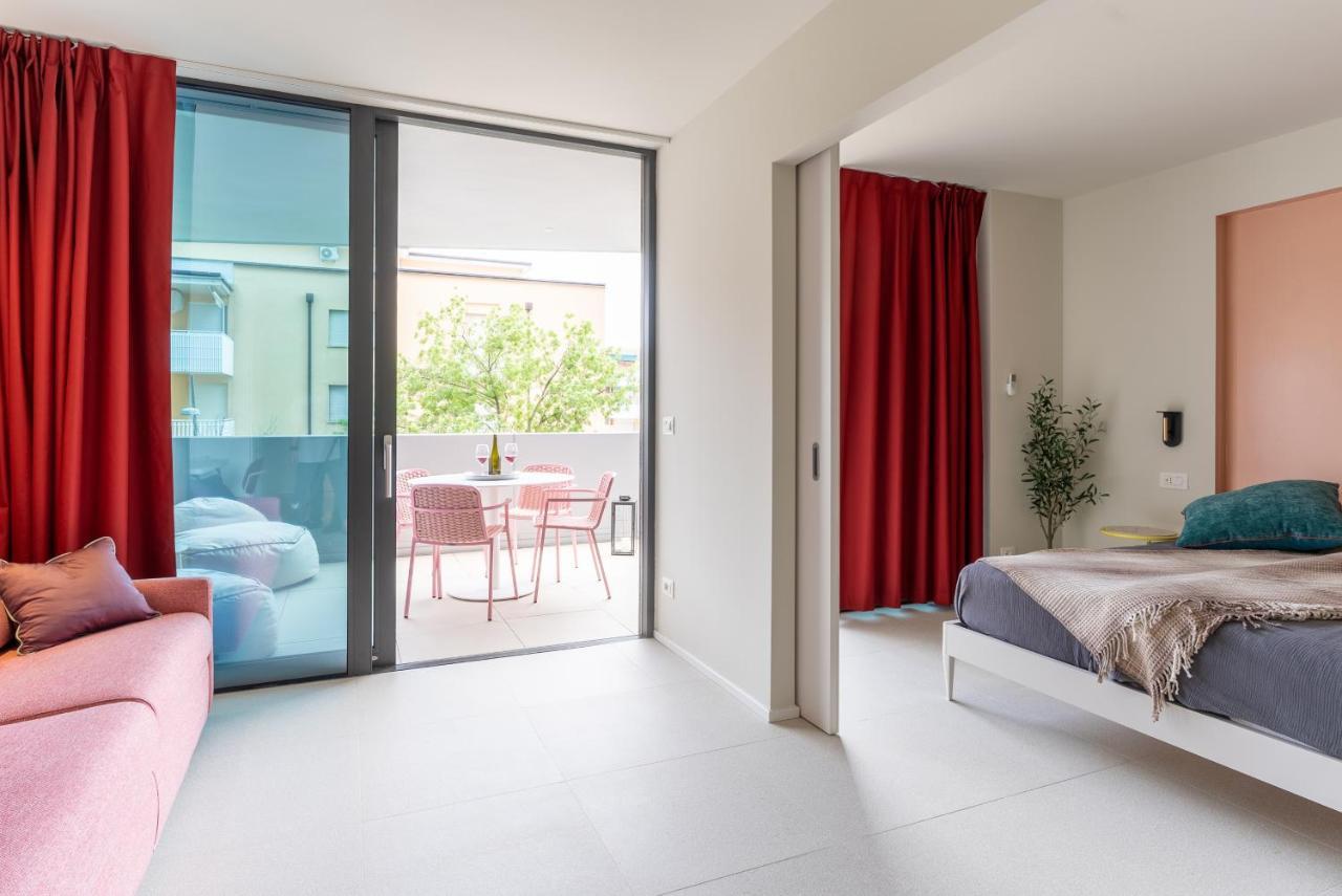 Aparthotel Zefiro Com Design, Large Terrace, Bike, Near Beach And Thermal Grado Eksteriør billede