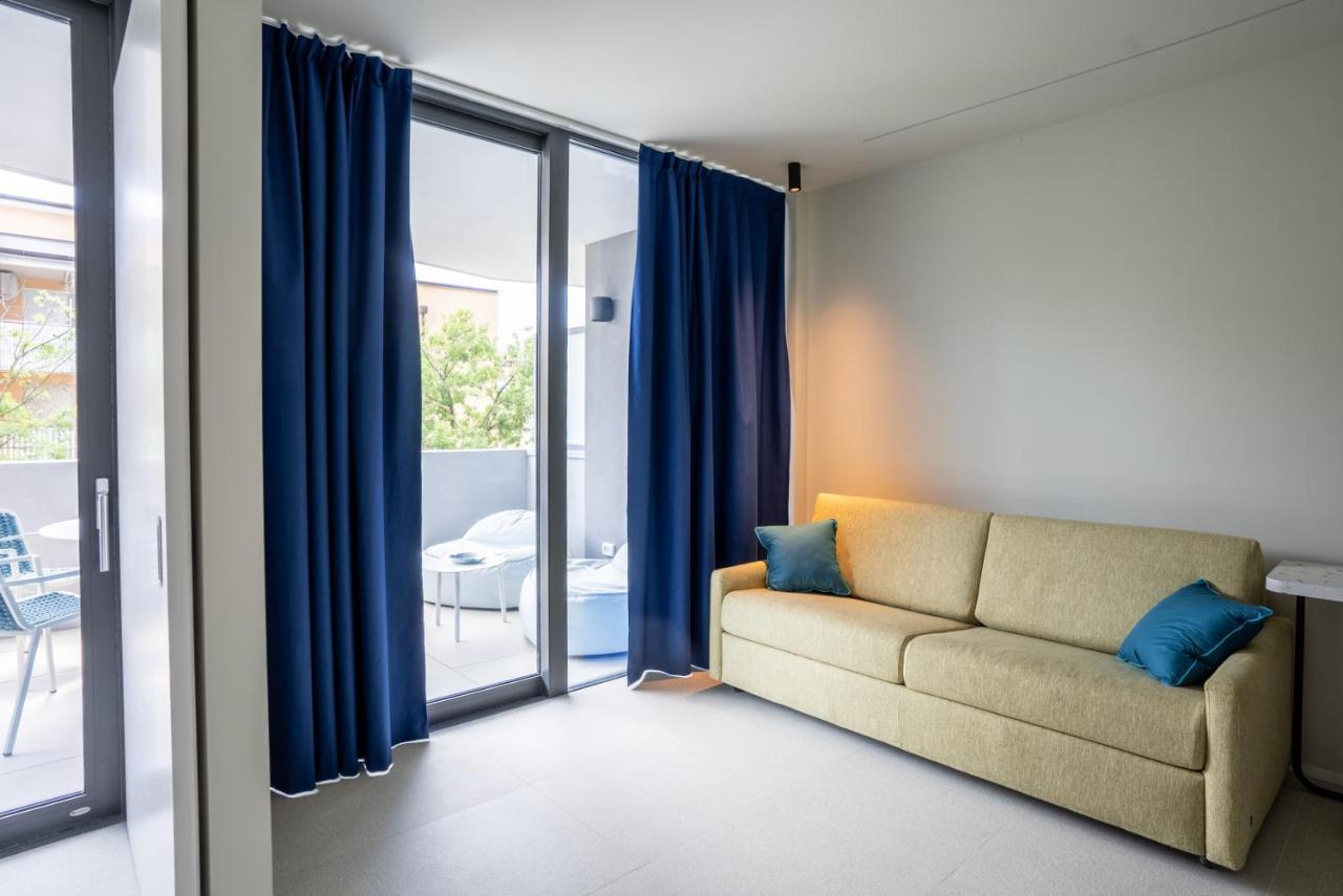 Aparthotel Zefiro Com Design, Large Terrace, Bike, Near Beach And Thermal Grado Eksteriør billede